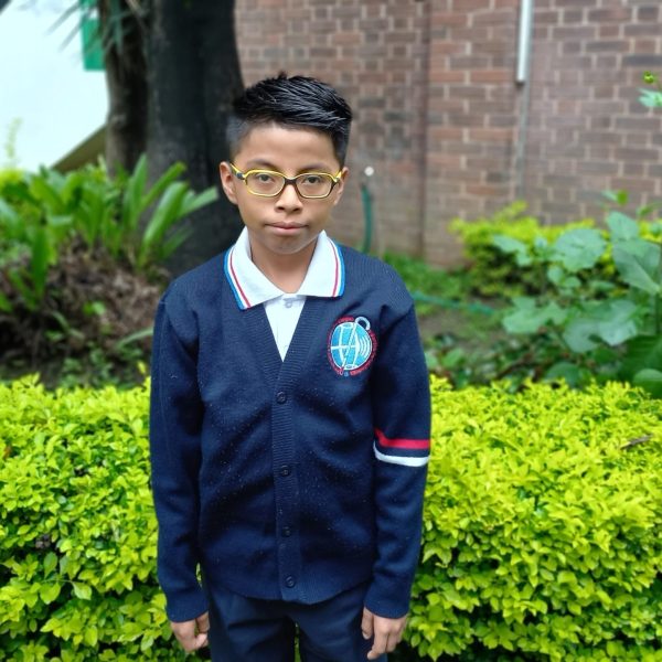 Dilan Alexander Tiniguar Lajpop 1-2C0768B0-7387-472D-B437-6286F9A5538B